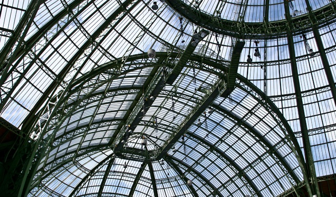 Больше ЛМК в России www.steelbuildings.ru Больше ЛМК в России www.steelbuildings.ru Блог Дарьи Легких Фото интересных ЛМК из отпуска: Grand Palais, Париж, Франция.