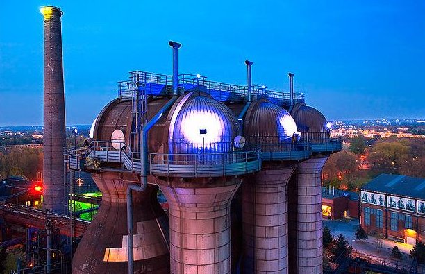 Домны_в_парке_развлечений