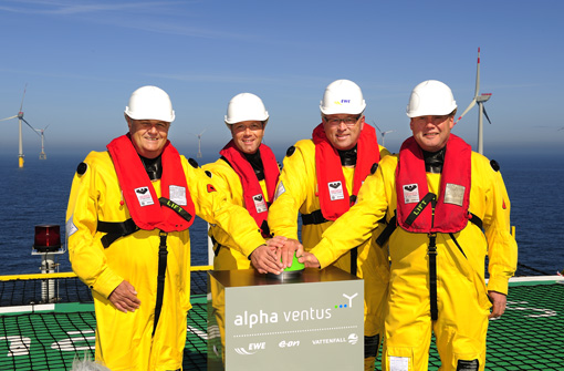 Немцы_тестируют_сталь_на_прочность Немцы_тестируют_сталь_на_прочность