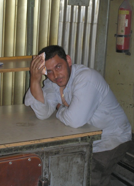 Записки_корреспондента_заводской_газеты_Глава_7_Про_нож_на_хлебе